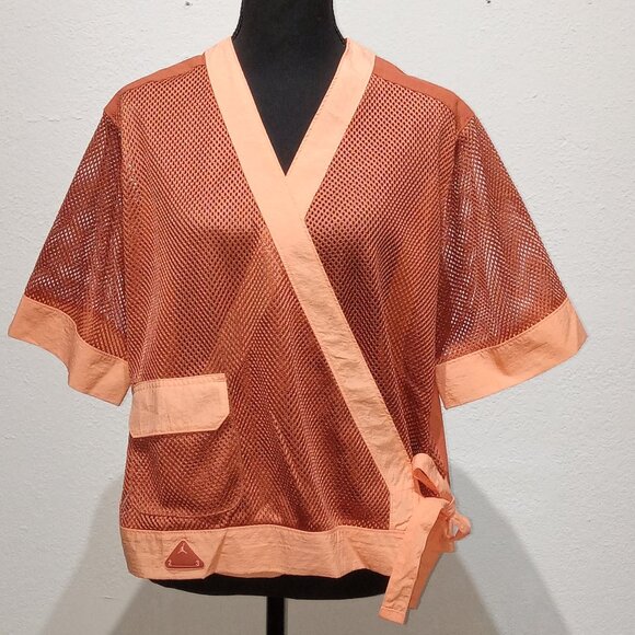 Jordan cropped Mesh wrap top - Picture 1 of 15